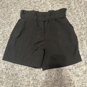 Black high waisted shorts with pockets